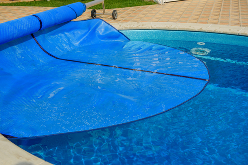 swimming pool cover dirt